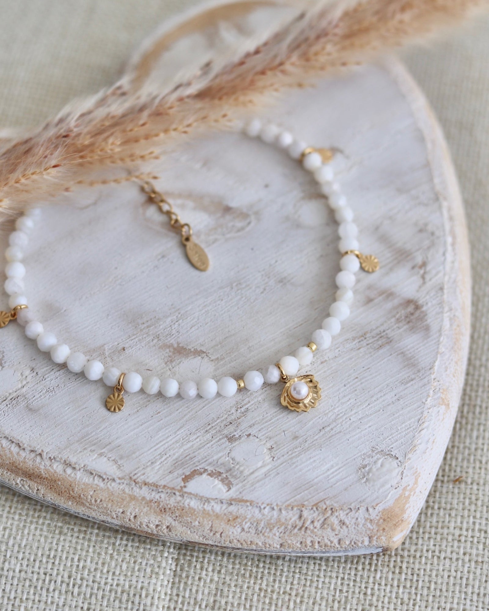 Chaîne de cheville en jade blanc