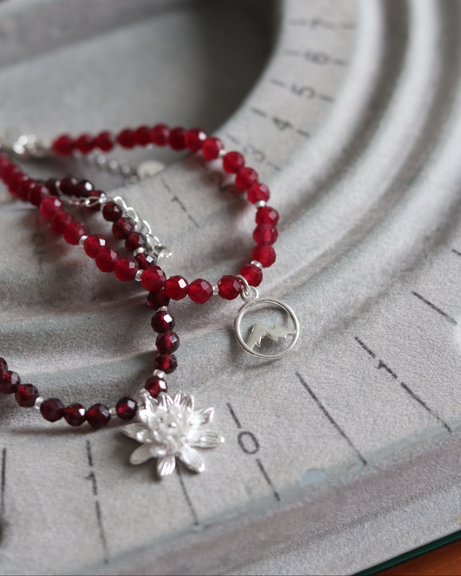 Heimat Armbänder