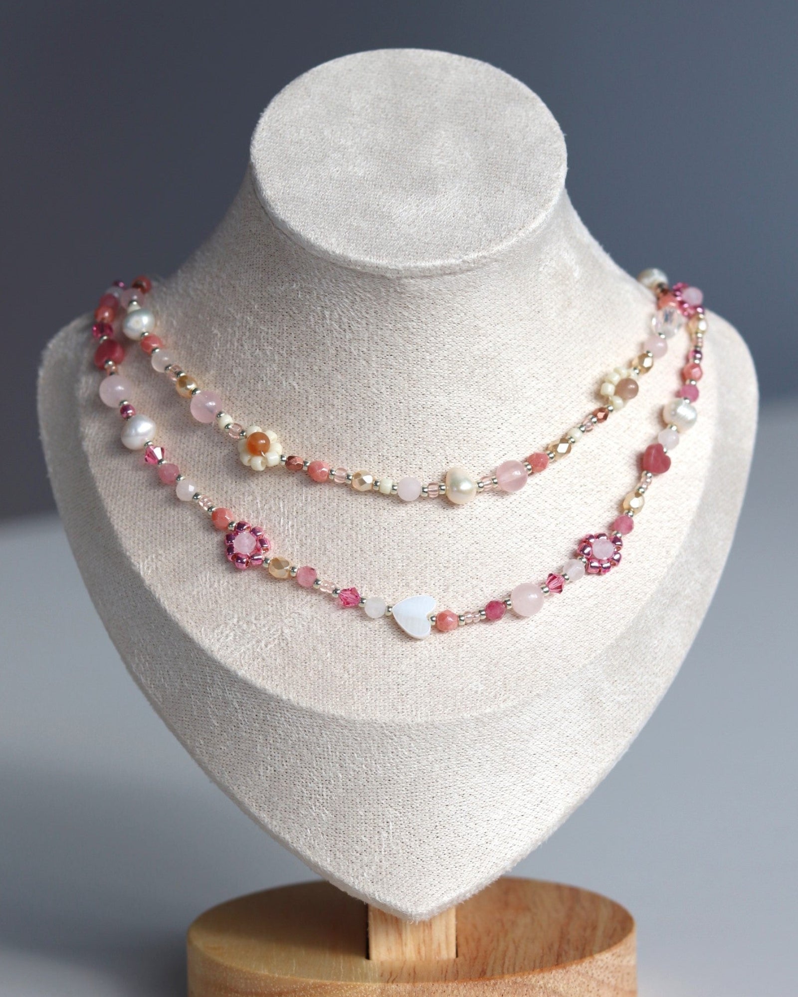 Collier fleurs - Beige / Rose