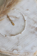 bracelet délicat en perles d'eau douce